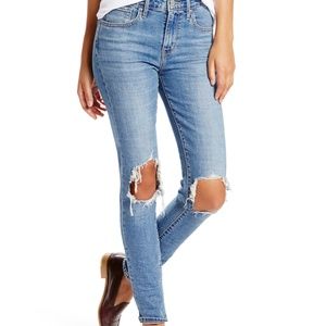 Levis 721 High Rise Skinny Jeans
